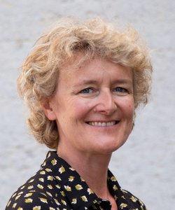 Geneviève Lutz