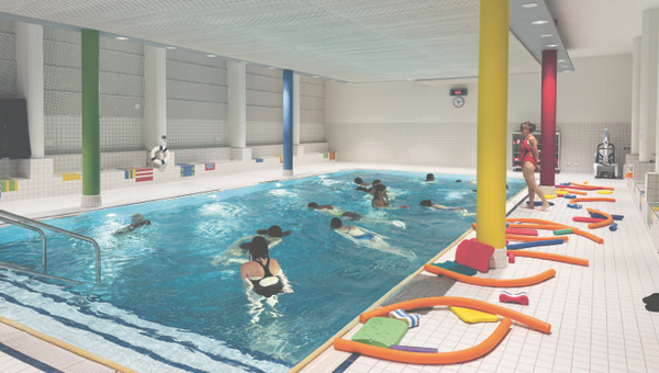Des personnes dans la piscine couverte