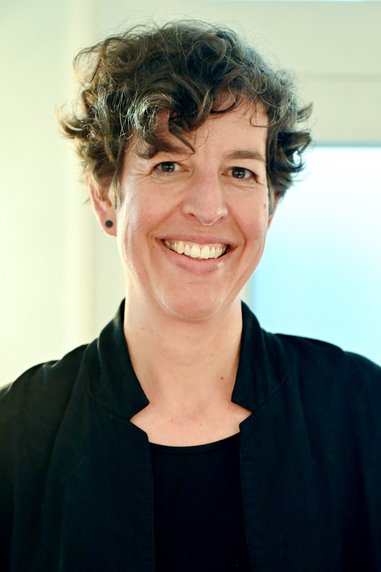 Porträtbild Sonja Suter