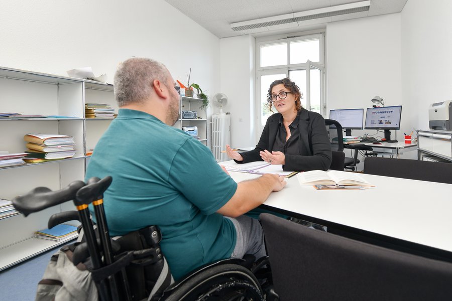 Nationalrat lehnt Motion zum IV-Schuldenabbau ab