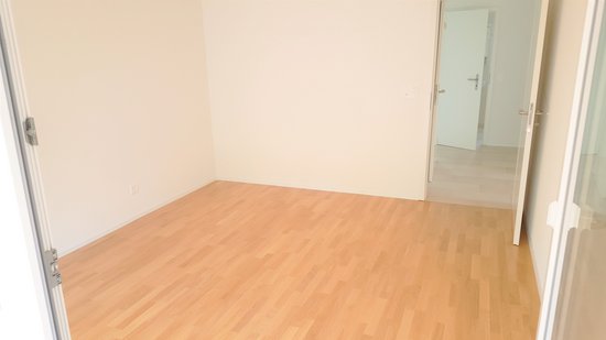 Rollstuhlgängige 2,5 Zimmer Wohnung, Ostermundigen